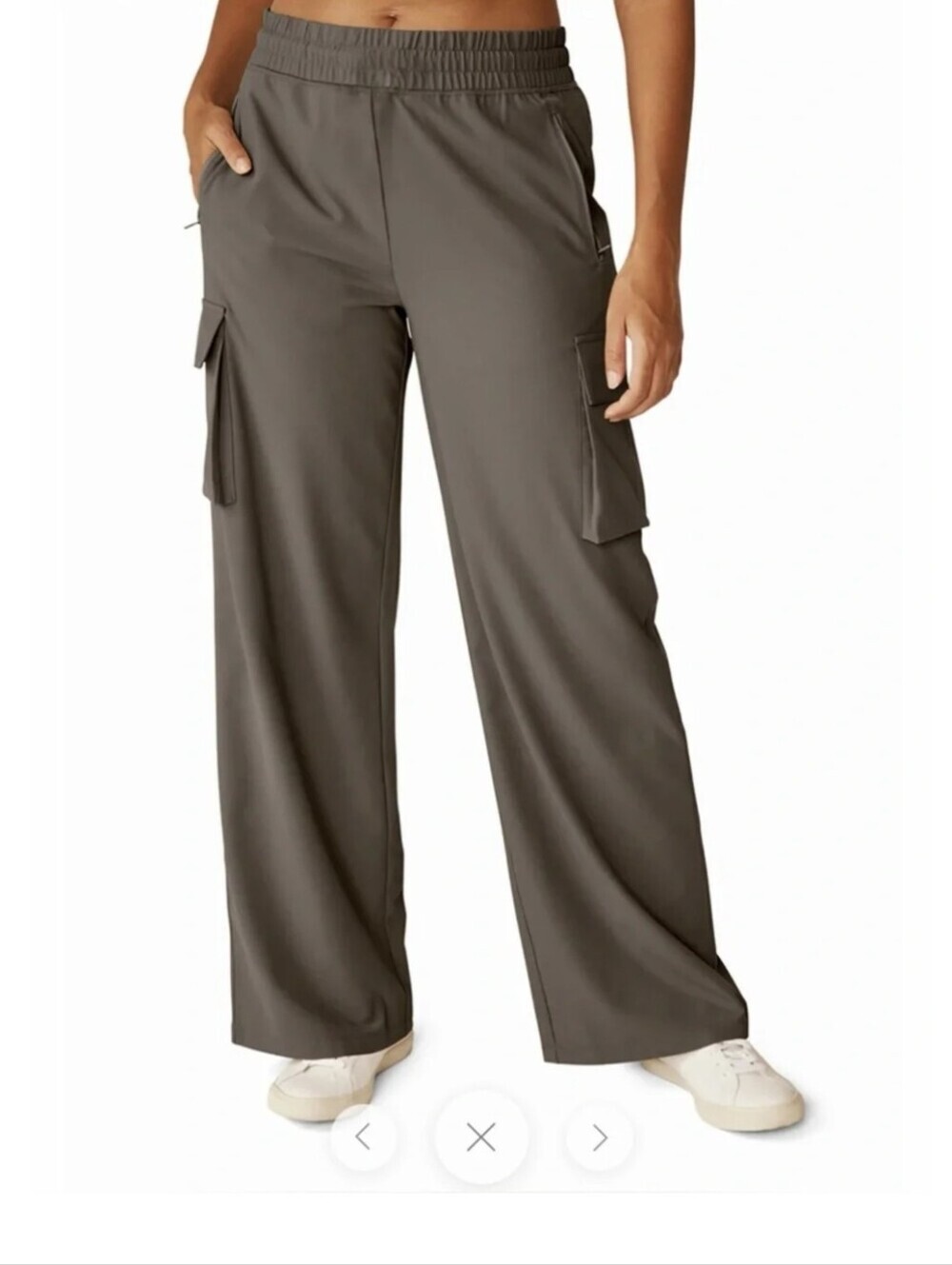 Beyond Yoga Brown city chic cargo pants womens M wide leg pull on elastic waist